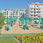 Apartments in Lido di Jesolo 24804