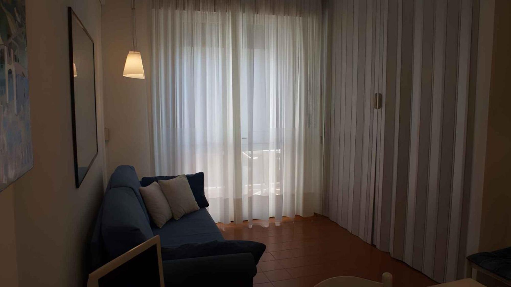 Appartamento In 24804 *