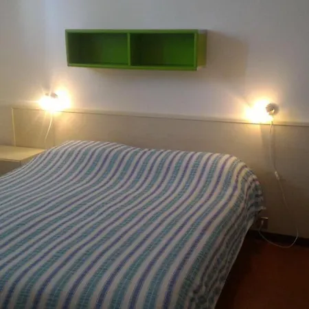 Apartment In 24804 *